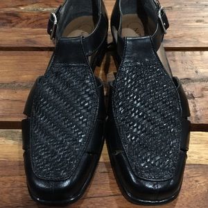 Naturalized T straps leather  women shoes